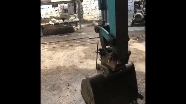 Миниэкскаватор «ШВЕЙЦАРСКИЙ НОЖ» смотреть онлайн