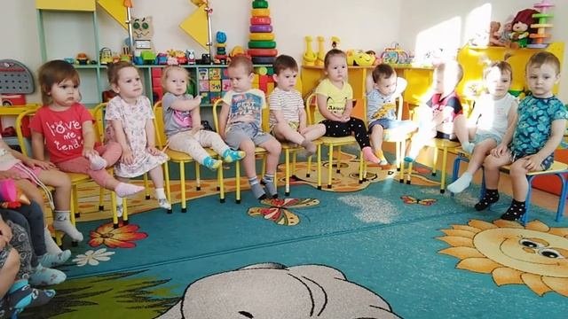 Сиреневая (младшая группа). Рисование 