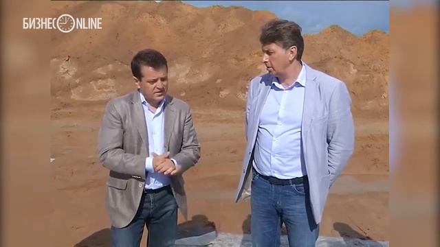 В Казани на озере Большое Лебяжье начали укладывать гидроизоляционный экран смотреть онлайн