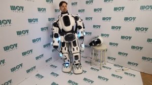 Instructions on how to wear a robot suit. Надеваем костюм робота Алеши самостоятельно.