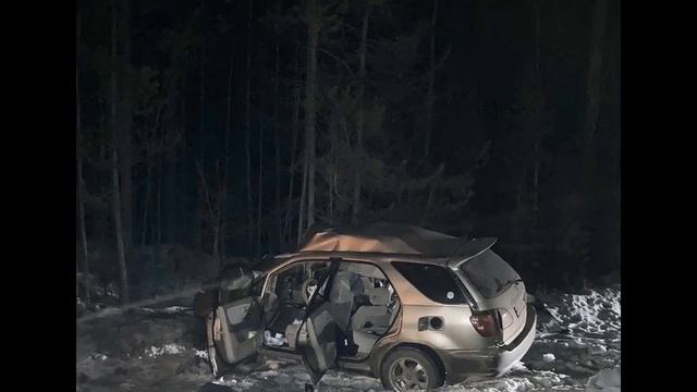 Фура столкнулась с легковушкой в Иркутской области смотреть онлайн