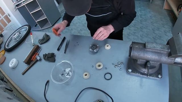 Самокат своими руками. Часть 4. Обгонная муфта. смотреть онлайн