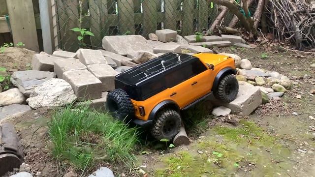 Beautiful RC Ford Bronco Enjoying The Nice Canadian Weather смотреть онлайн