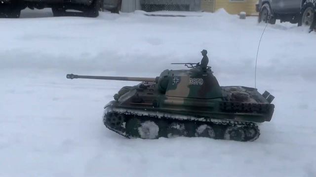 Rc 1:16 Scale Heng Long WW2 German Panther Tank in the Snow смотреть онлайн