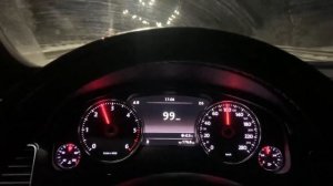 Acceleration Volkswagen Touareg NF 3.0 TDI 2016