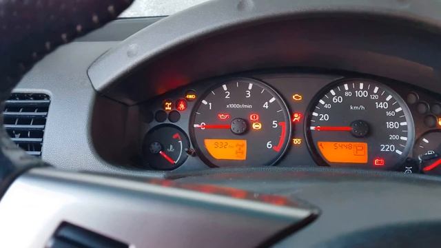 Nissan Navara D40 Cold Start -14 смотреть онлайн