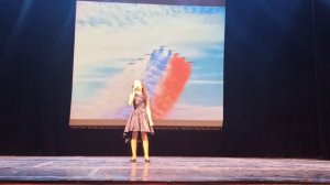 Нестерова Вероника  (песня "Встанем"  SHAMAN)