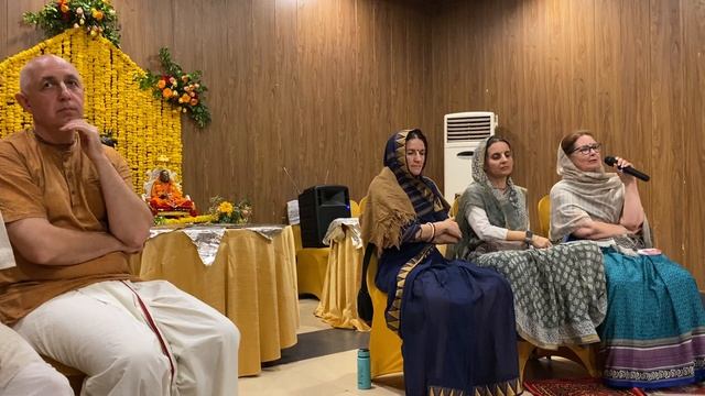 Говардхан-ретрит. Вопросы-ответы с шикша-гуру. 15.10.22 смотреть онлайн