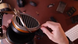 Make Any Headphones Wireless! Fiio UTWS5 Review / Hacking