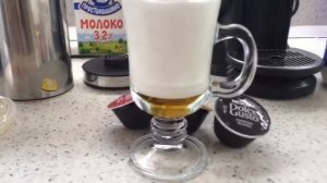 Готовим латте и капучино дома. Капсульная кофемашина и вспениватель молока.