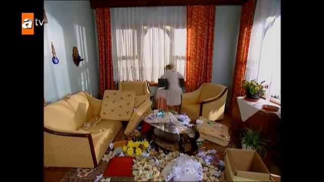 Kızlar yalancı dayıya dersini verdi | Selena 5. Bölüm Sahneleri ✨ смотреть онлайн