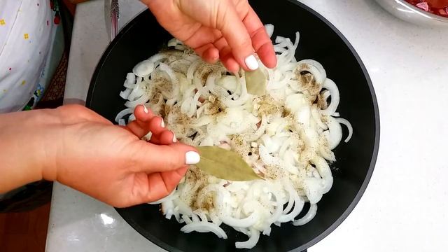 Печёнка по-новому, обед на всю семью. Кулинарный канал "НА КУХНЕ У МАМЫ"