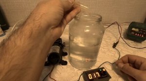 Регулятор для оборотов, двигателя или насоса, постоянно тока.