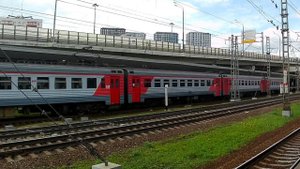 Москва. Электропоезд ЭТ2М-111 у пл. «Ховрино» 2. 24 апреля 2024
