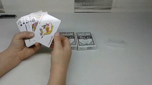 Обзор колоды карт BCG Подделка BEE