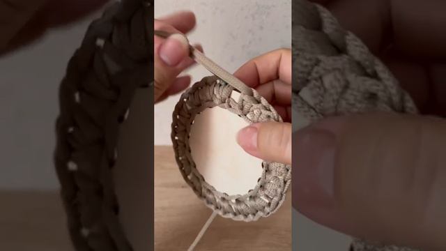Дно обвязывать люблю - я корзиночку хочу