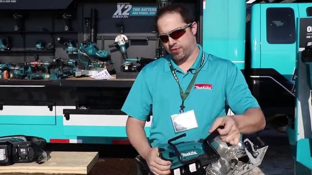 Makita XSR01PT 7-14 Rear Handle Circular Saw