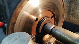 Проточка маховика грузового автомобиля