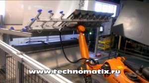 Роботизированный комплекс KUKA для гибки листового металла, совместная работа со станком