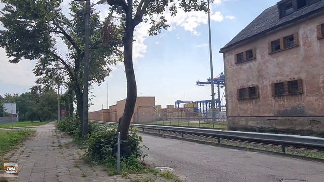 Куда делся РЫБОЛОВНЫЙ флот Литвы? Деревья на крыше в порту. Вместо детского садика магазин #клайпед