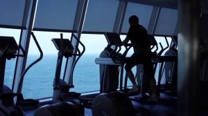 Круизный лайнер   как это работает и что здесь скрыто  Репортаж с Anthem of the seas