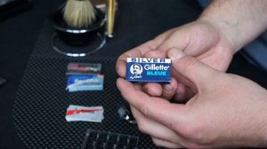 О станках для бритья лезвиях помазках принадлежностях и не только