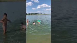Мы купаемся в Завьяловских озерах на Алтайском крае😍