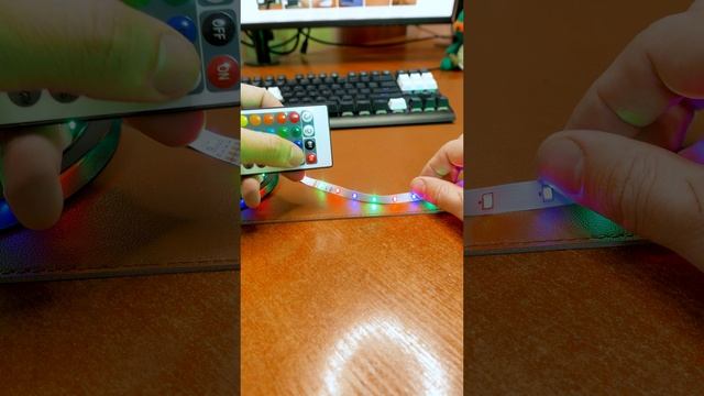 САМАЯ ДЕШЕВАЯ RGB ЛЕНТА из СВЕТОФОРА - ПОЛНОЕ ДНО или БРАТЬ СТОИТ? #shorts #светофор