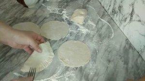 Чебуреки с картошкой! Готовим быстро и вкусно.