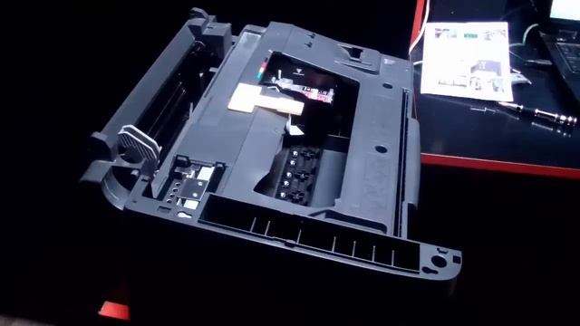 Epson Stylus TX117. Ремонт сгоревшего предохранителя смотреть онлайн