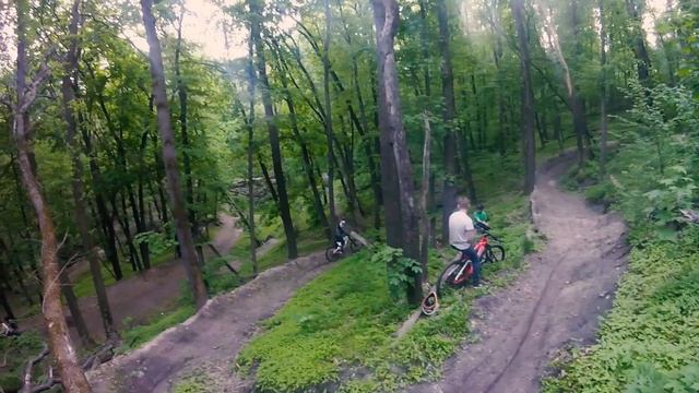 Трамплины и кросс-кантри смотреть онлайн