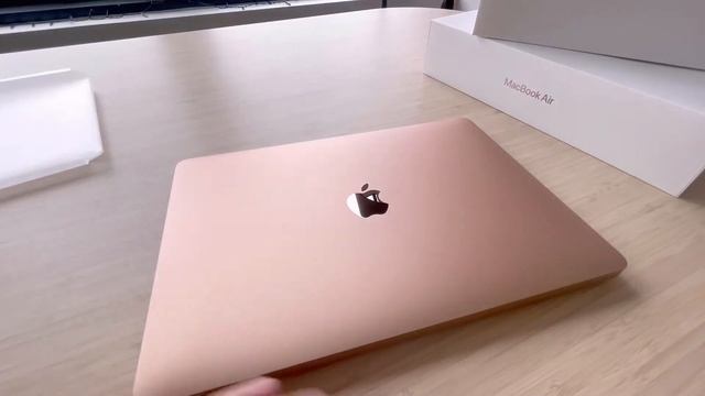 맥북 에어 M1 512GB 골드 언박싱 |  unboxing M1 MacBook Air | 가볍고 가성비 좋은 노트북 смотреть онлайн