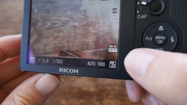 Ricoh GRii Review vs The Fuji X70 смотреть онлайн