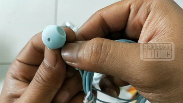 HEADSET MACARON U19 Hifi Stereo Extra Bass Handsfree Matte Colorfull Earphone Jack 3.5mm With Mic смотреть онлайн