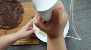 Блинный Рулет с творожным кремом и вареньем