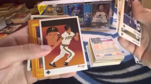 Random baseball card small box opening!