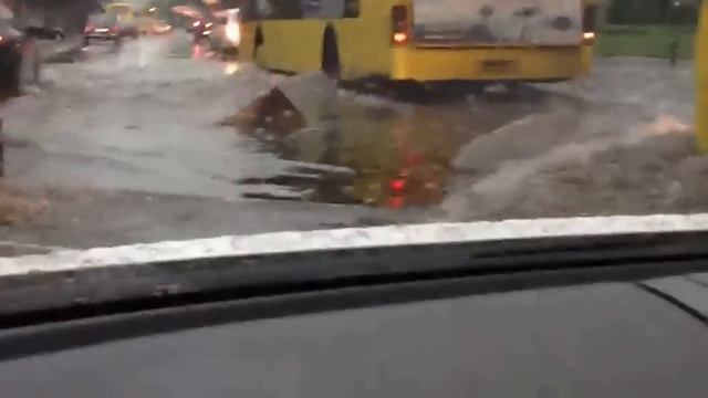 Затопило Нивки