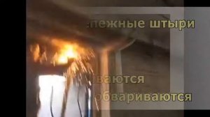 Металлические распашные гаражные ворота с калиткой