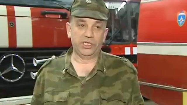 Интервью пожарного - Пожарный на... рассказывает на... смотреть онлайн