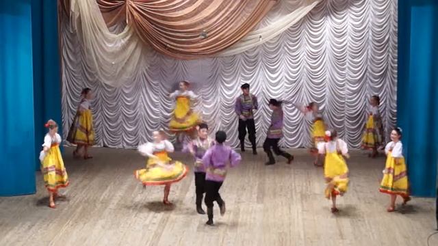 Волгарек танец "Нижегородская" 24.04.2015г