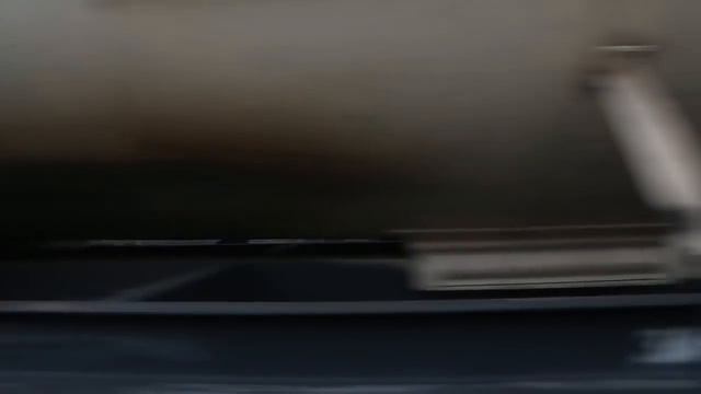 Электровозы ВЛ8-1295 и ВЛ8-1312 едут по улице смотреть онлайн