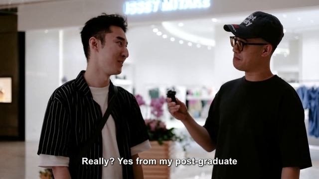 Richest District in Shanghai - Can Everyone Speak Fluent English? смотреть онлайн