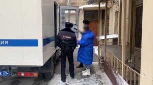 Полицейские Магнитогорска задержали 19-летних участниц мошеннической схемы