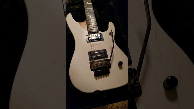 06 Washburn N4 white Ash w/ Seymour Duncan Wes Hauch Jupiter Part 2. This guitar us so bad ass! смотреть онлайн
