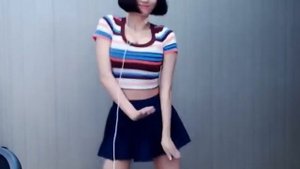 Like a boss dancing korean girl (Reupload)