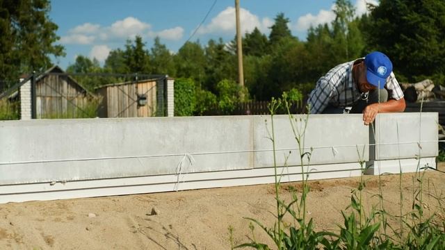 Установка L-Блоков Несъёмной Опалубки УШП | Утеплённая Шведская Плита Своими Руками - Часть 10