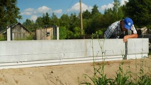 Установка L-Блоков Несъёмной Опалубки УШП | Утеплённая Шведская Плита Своими Руками - Часть 10