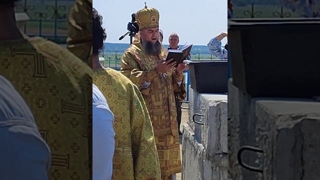 Освящение Владыкой Феодосием фундамент храма 11.06.23 г. в Авлах.