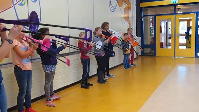 KUNST na school - Pbone смотреть онлайн