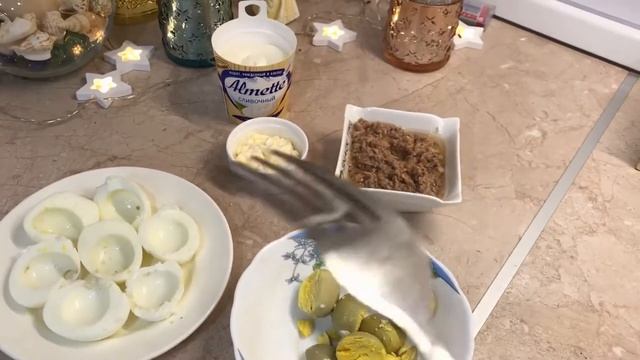 Закуска - Яйца Фаршированные Тунцом. Просто. Быстро.